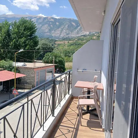 Pacani Hotel *